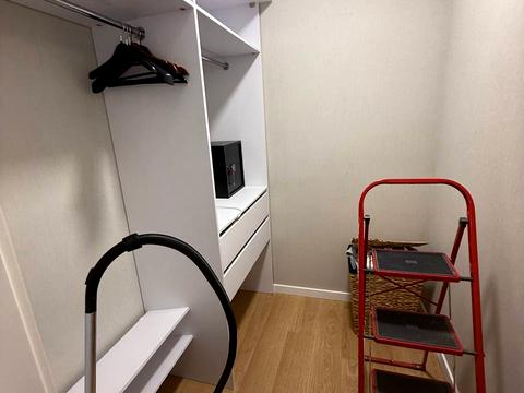 квартира за адресою Срібнокільська вул., 24