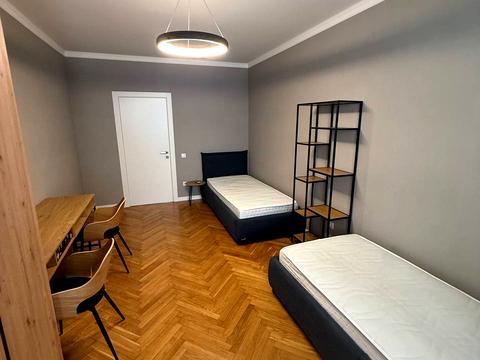 квартира за адресою Срібнокільська вул., 24