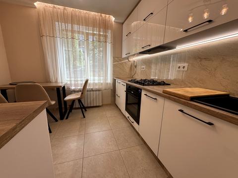 квартира за адресою Сергія Короля вул. (Бережанська), 55