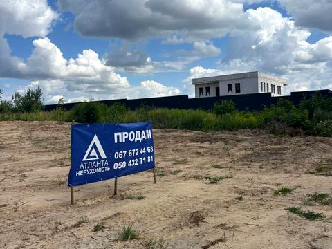 участок по адресу Рівненська