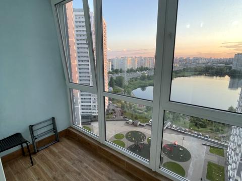 квартира за адресою Ревуцького вул., 40-В