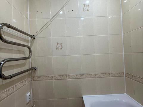 квартира за адресою Академіка Грушевського вул., 75