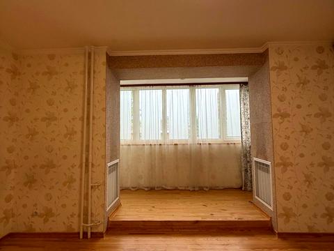 квартира за адресою Академіка Грушевського вул., 75