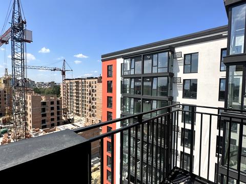 квартира за адресою Степана Бандери вул., (Будинок)