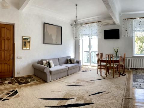 квартира за адресою Велика Васильківська вул. (Червоноармійська), 24