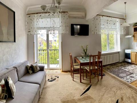 квартира за адресою Велика Васильківська вул. (Червоноармійська), 24
