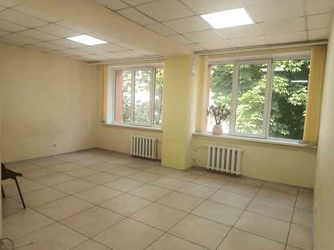 комерційна за адресою Зарічанська вул., 34