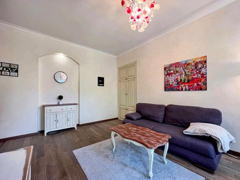 квартира за адресою Шовковична вул., 38