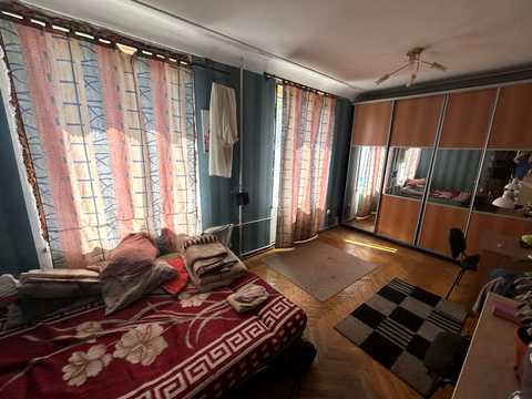 квартира по адресу Метростроевская ул., 11