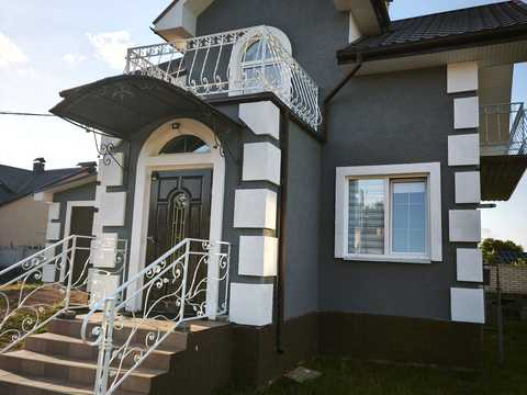 будинок за адресою Лісова вул., 1