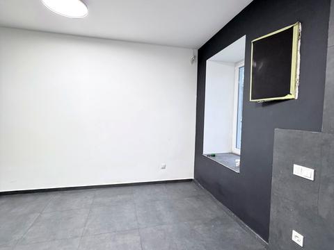комерційна за адресою Одеса, Манежна вул., 30