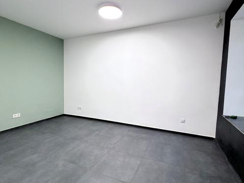 комерційна за адресою Одеса, Манежна вул., 30