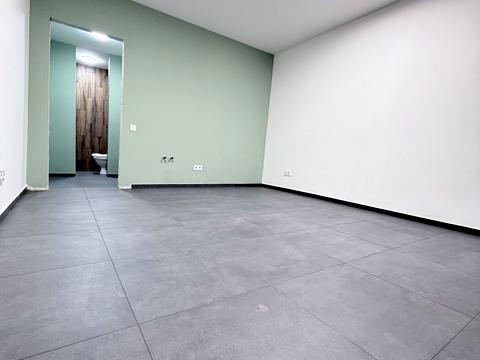 комерційна за адресою Одеса, Манежна вул., 30