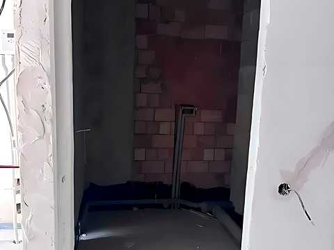коммерческая по адресу Радистов ул., 40-Г