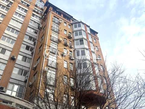 комерційна за адресою Почайнинська вул., 70