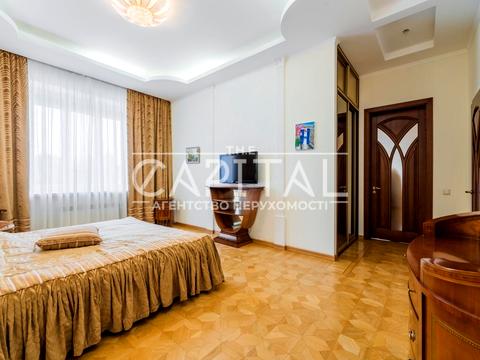 будинок за адресою Депутатська вул., 7