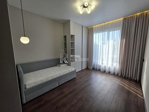 будинок за адресою Дружби бульв., 30
