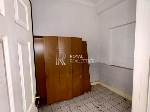 коммерческая по адресу Прорізна вул., 11