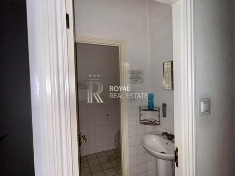 коммерческая по адресу Прорізна вул., 11