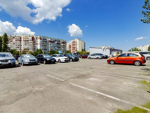комерційна за адресою Миколи Закревського вул., 32