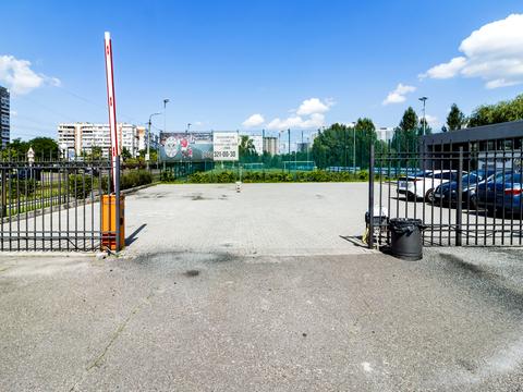 комерційна за адресою Миколи Закревського вул., 32