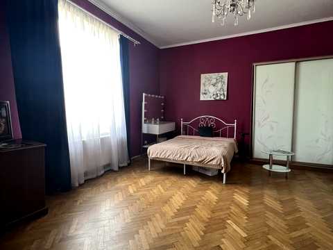 квартира за адресою Тарнавського вул., 20