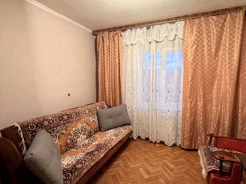 квартира за адресою Анни Ахматової вул., 8