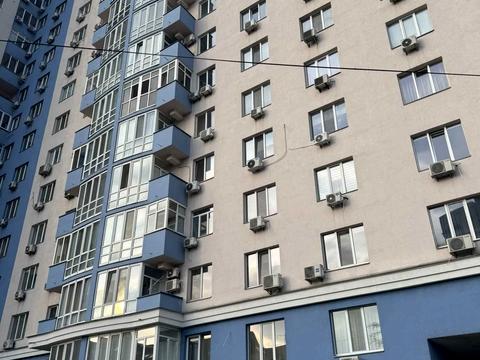 квартира за адресою Кирило-Мефодіївська вул., 2