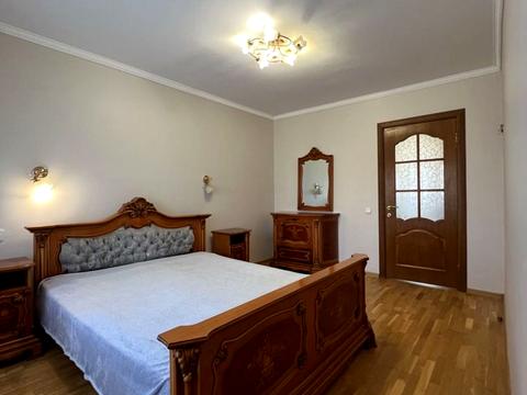 квартира по адресу Героев просп., 9