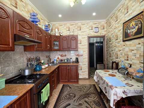 квартира за адресою Кам'янецька вул., 96