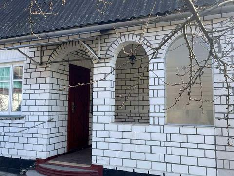 будинок за адресою с. Любарці, Петровського, 63
