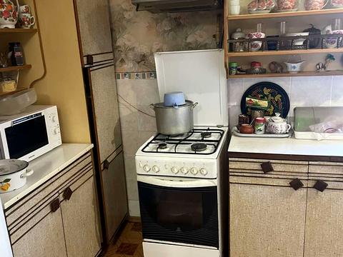 будинок за адресою с. Любарці, Петровського, 63