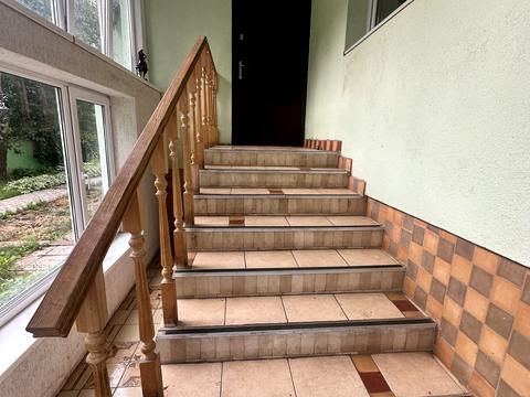 будинок за адресою Вишнева вул.