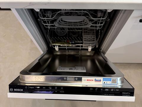 квартира за адресою Михайла Максимовича вул. (Онуфрія Трутенка), 26-Б