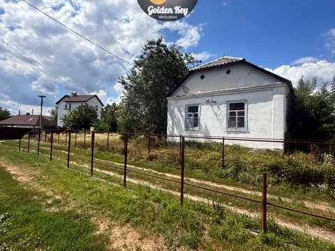 ділянка за адресою с. Гнідин, Нова