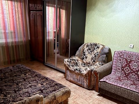 квартира за адресою Небесної Сотні просп. (Маршала Жукова), 77