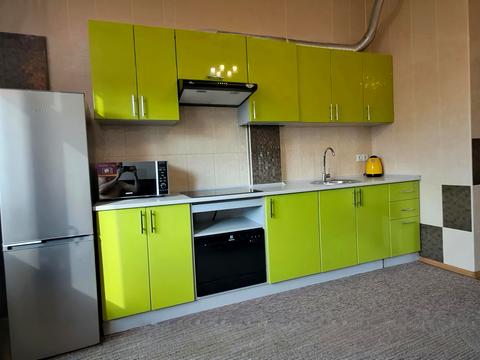 квартира за адресою Анни Ахматової вул., 22