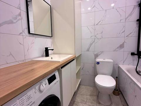 квартира за адресою Сергія Корольова вул., 4