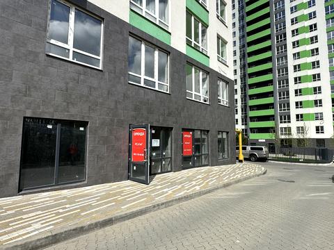 комерційна за адресою Університетська вул., 3/14