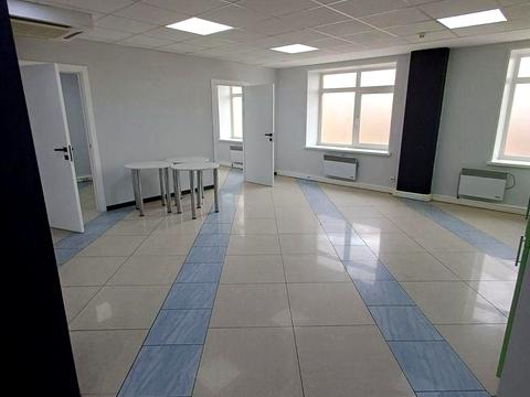 комерційна за адресою Київ, Лєскова вул., 4