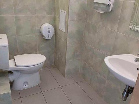 комерційна за адресою Київ, Лєскова вул., 4