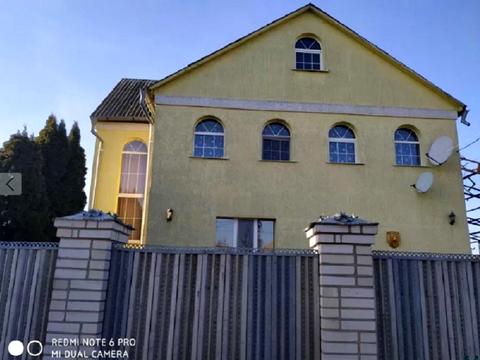 будинок за адресою 1 Травня вул.
