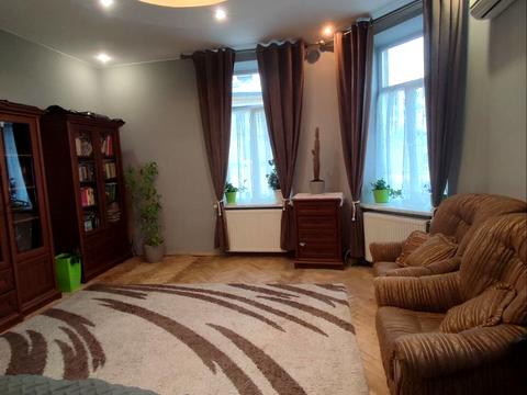 квартира за адресою Крехівська вул., 10