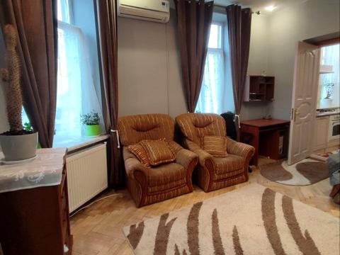 квартира за адресою Крехівська вул., 10