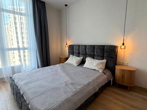 квартира за адресою Краснова вул., 1-Б