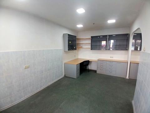 комерційна за адресою Лєскова вул., 3-А