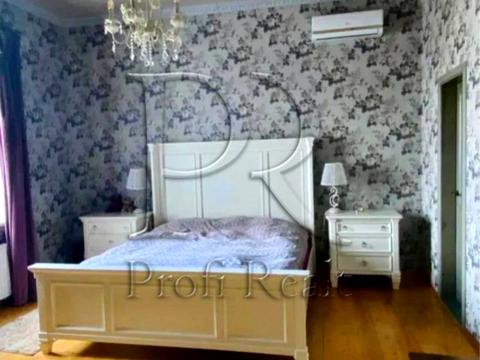 будинок за адресою Локомотивна вул.