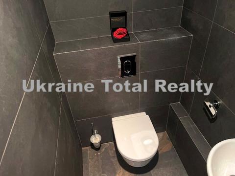 квартира за адресою Софії Русової вул., 5-Б