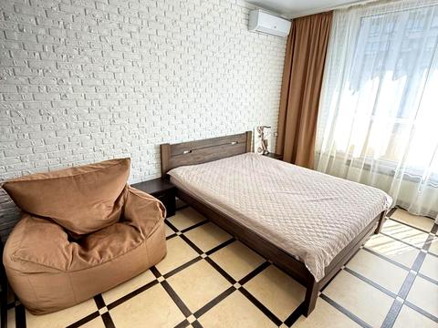 квартира по адресу Олександра Олеся ул., 6-А