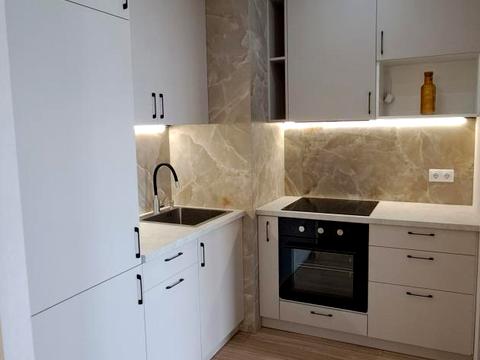 квартира за адресою Академіка Сахарова вул., 36